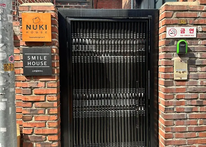 Nuki House In Yeonnam *